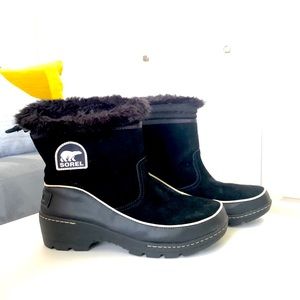 Sorel slip-on winter boots